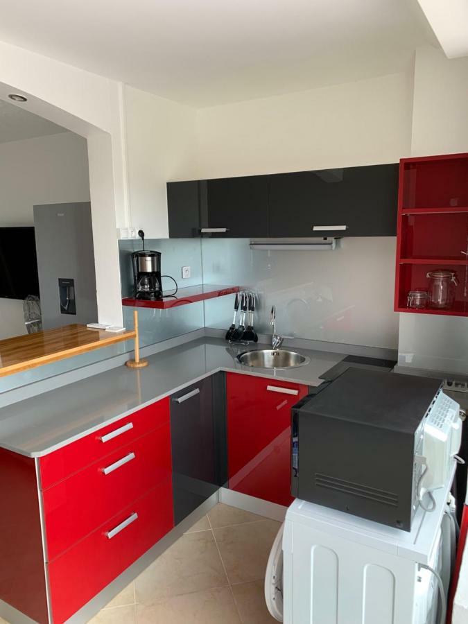 Studio Ds Residence Securisee Avec Vue & Acces A La Mer . Le Moule Εξωτερικό φωτογραφία